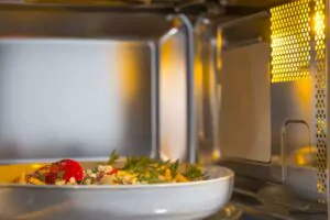 Micro Ondes BM 201AG1 gorenje 11 Micro Ondes arc en ciel